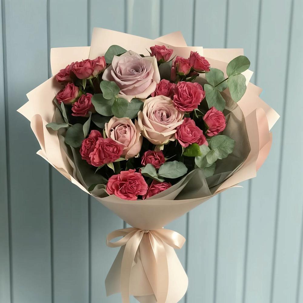 Букет цветов из: Гвоздики и Розы в Чапаевске