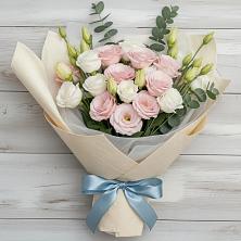 Букет цветов из:  Лизиантусы в Чапаевске