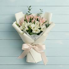 Букет цветов из:  Альстромерии в Чапаевске