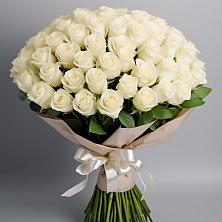 Букет 101 беля роза Белоснежка в Чапаевске
