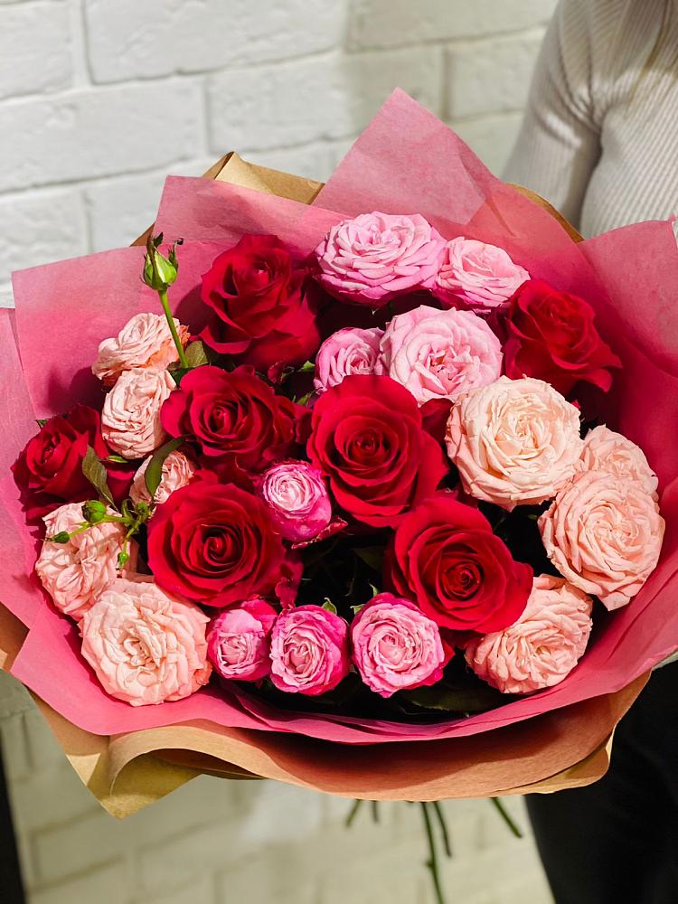 Букет цветов из: Розы в Чапаевске