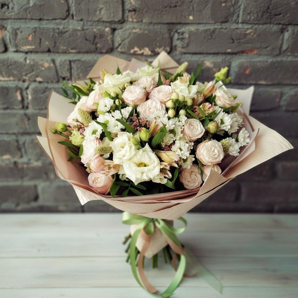 Букет цветов из: Альстромерии, Розы и Хризантемы в Чапаевске