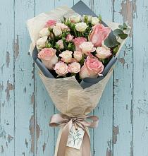 Букет цветов из:  Розы в Чапаевске