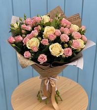Букет цветов из:  Розы в Чапаевске