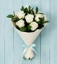 Букет цветов из:  Розы в Чапаевске