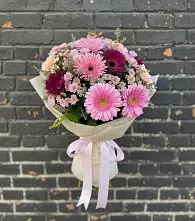 Букет цветов из:  Герберы и Хризантемы #REPLACE_PRED# Чапаевске