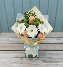 Букет цветов из:  Герберы, Розы и Хризантемы в Чапаевске