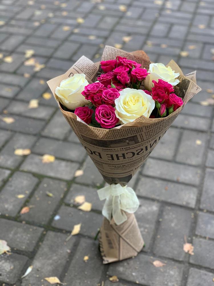 Букет цветов из: Розы в Чапаевске