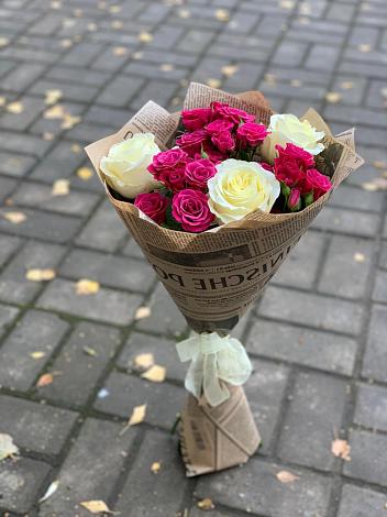 Букет цветов из: Розы в Чапаевске