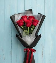 Букет цветов из:  Розы в Чапаевске