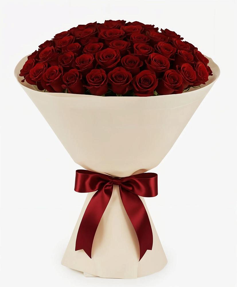 Букет 101 Бордовая роза Блэк Бакарра в Чапаевске